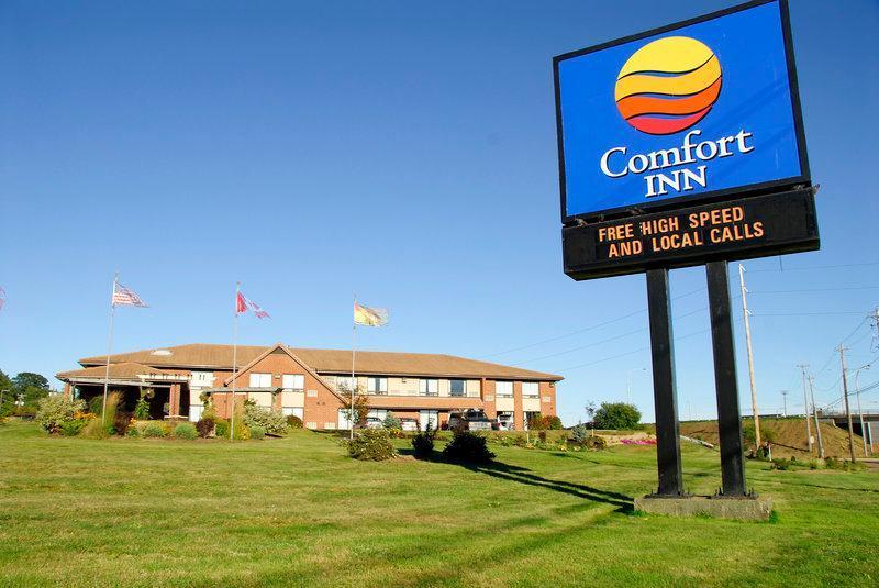 Comfort Inn East Moncton Exteriör bild