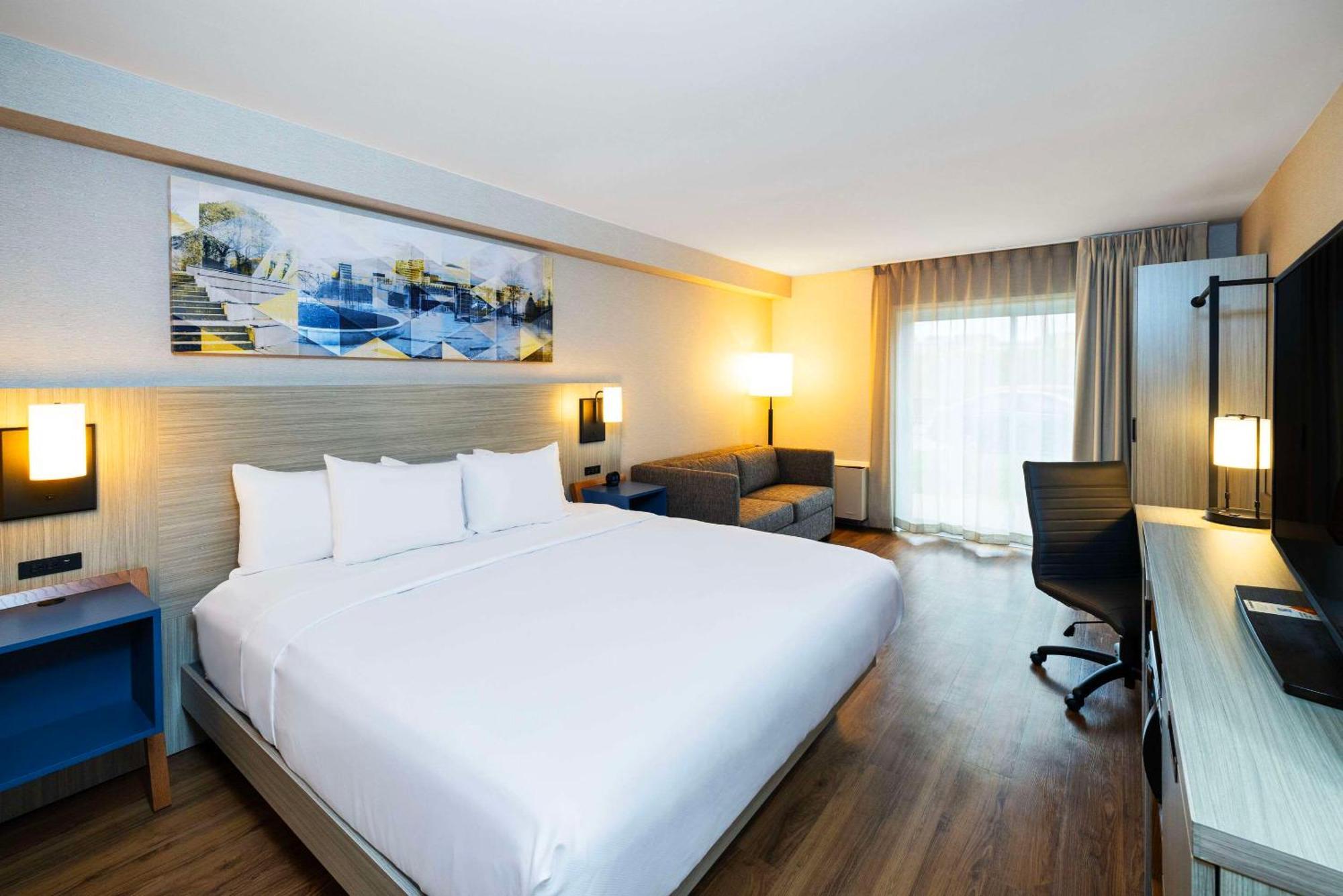 Comfort Inn East Moncton Exteriör bild