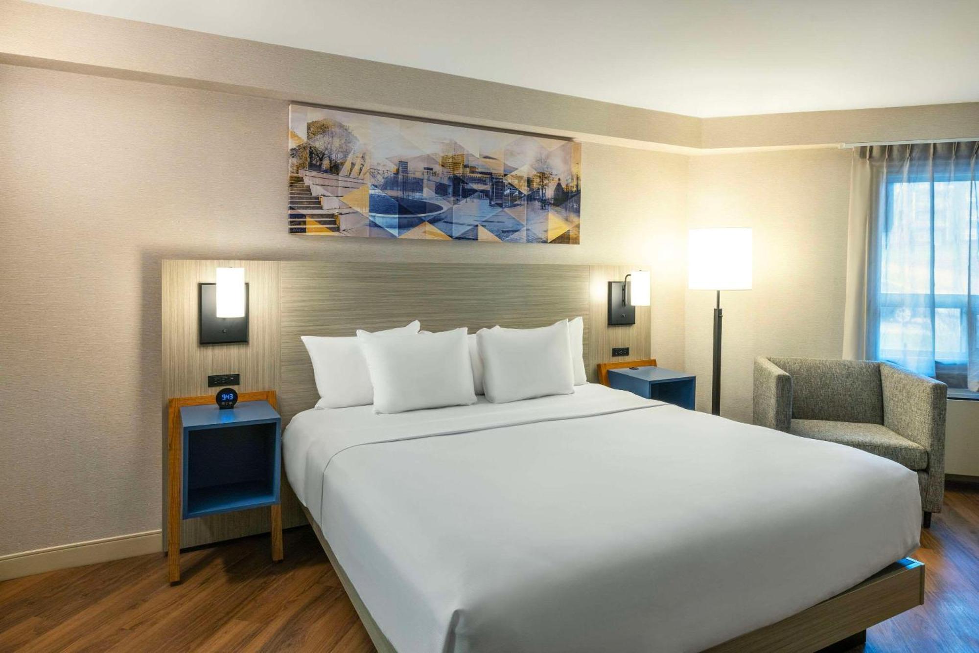 Comfort Inn East Moncton Exteriör bild