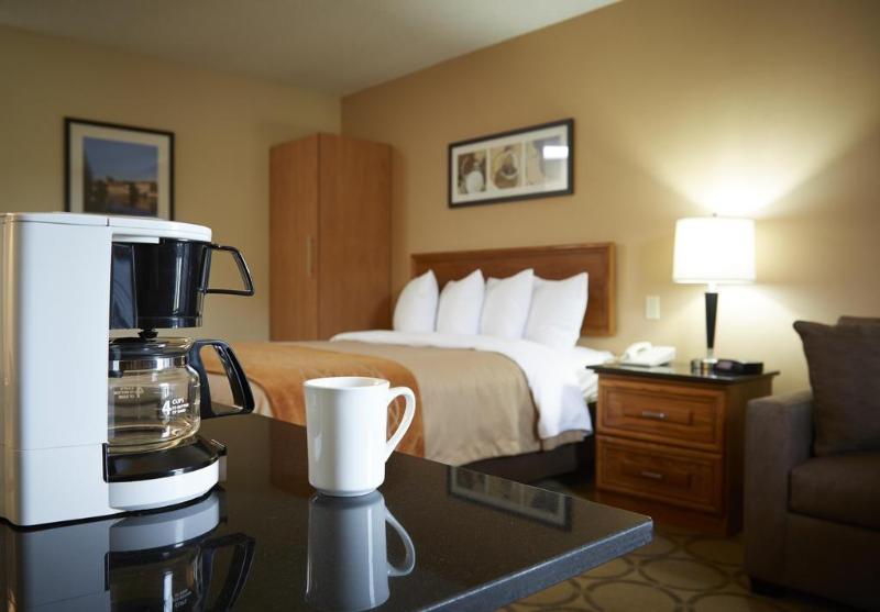 Comfort Inn East Moncton Exteriör bild